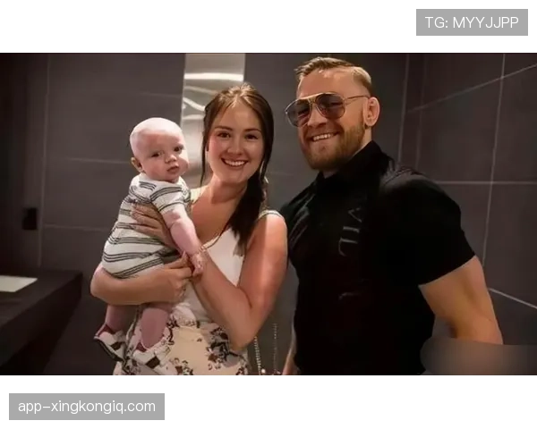 康纳麦格雷戈这日子过得也是传奇，光看他豪宅里的猫都比我家还贵了